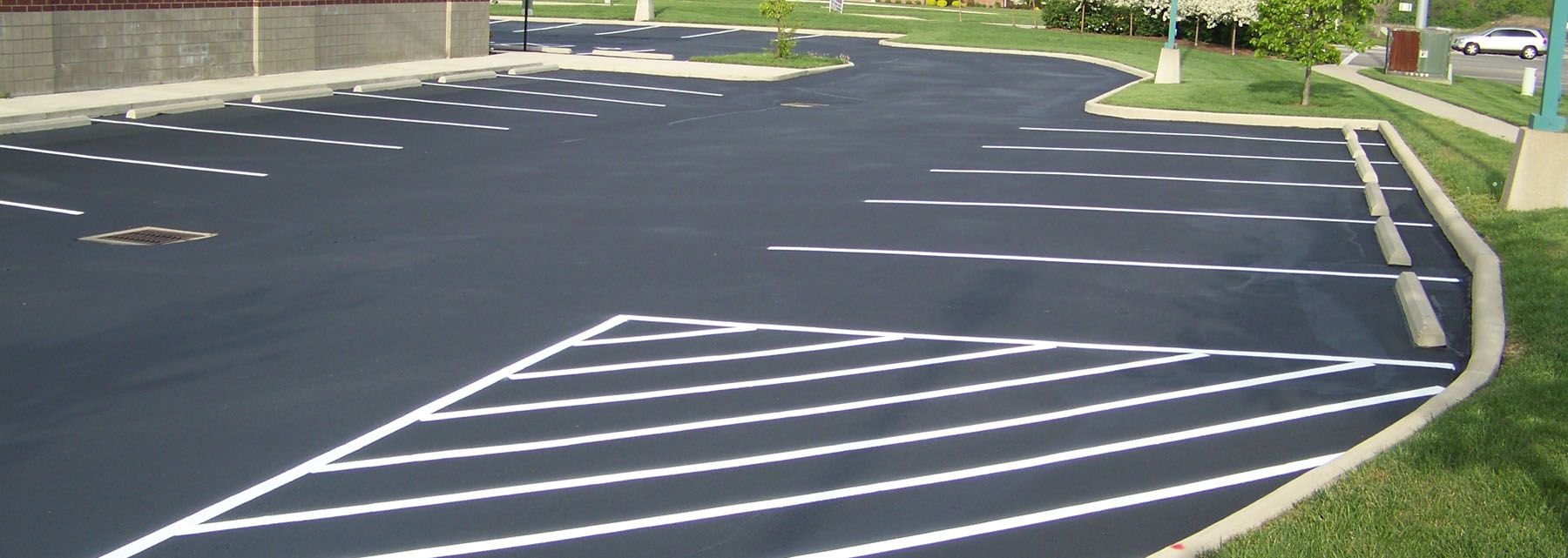 Parking marking. Parking lot striping line. Стоп линия на производстве. Parking line Mark. Логотип Road markings.